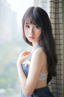 性欧美巨大乳BOOB